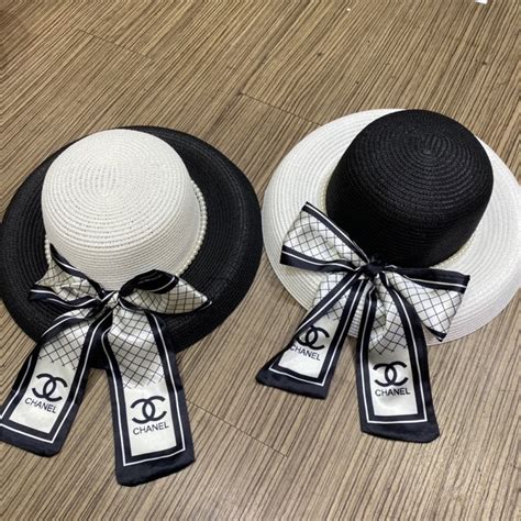 chanel topi pertama.